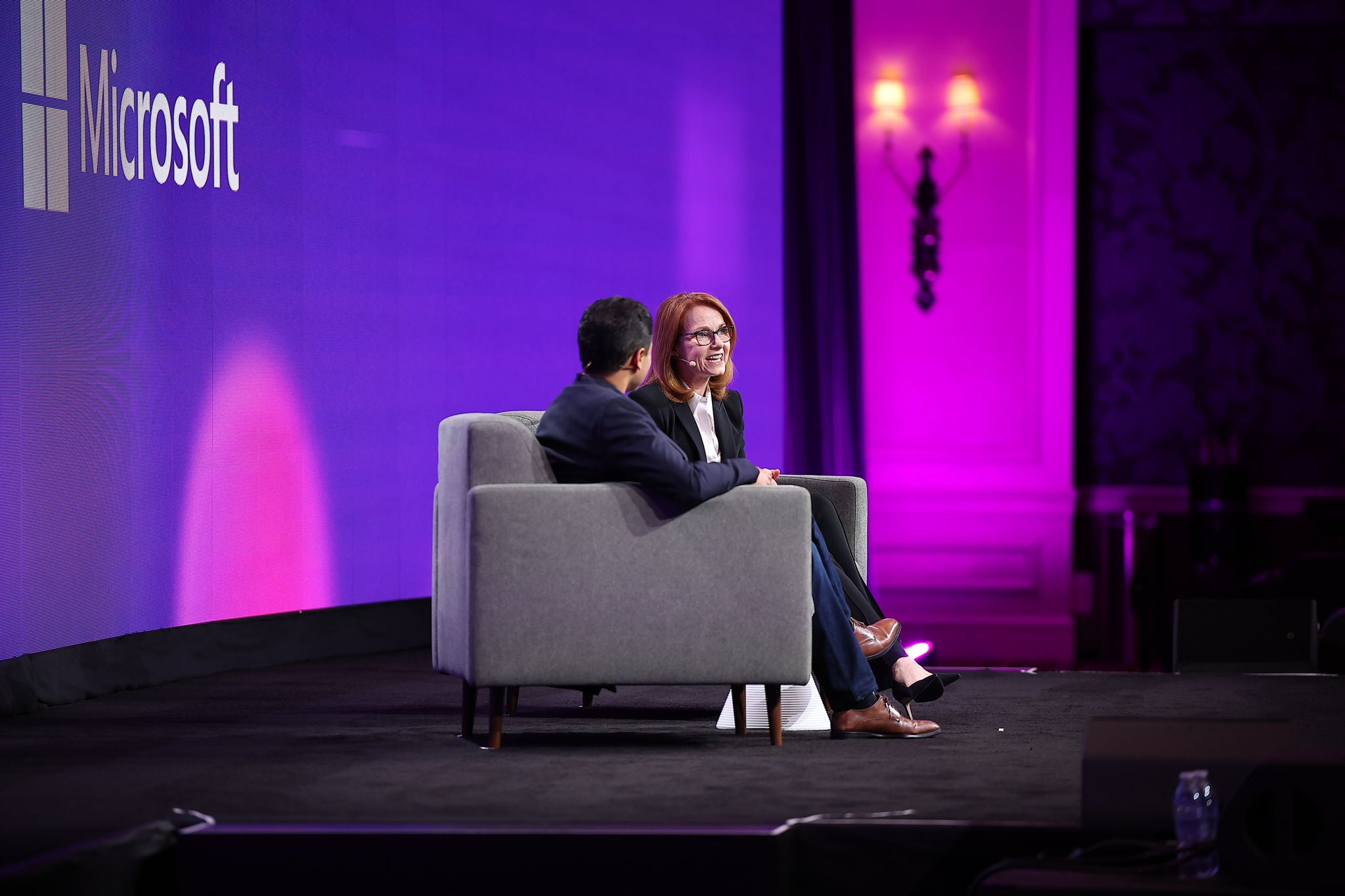 Moveworks CEO Bhavin Shah sat down with Microsoft's Vice President of Enterprise Sales Katy Brown for an engaging fireside chat.
