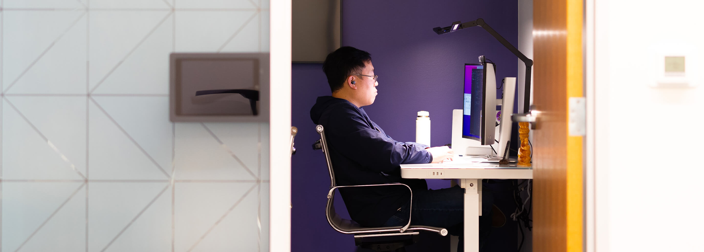 leadership-bio-jiang-working